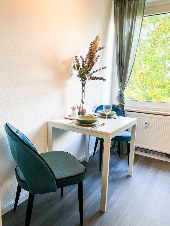 Fuer 3 Gaeste Messe- Und Citynah Apartament